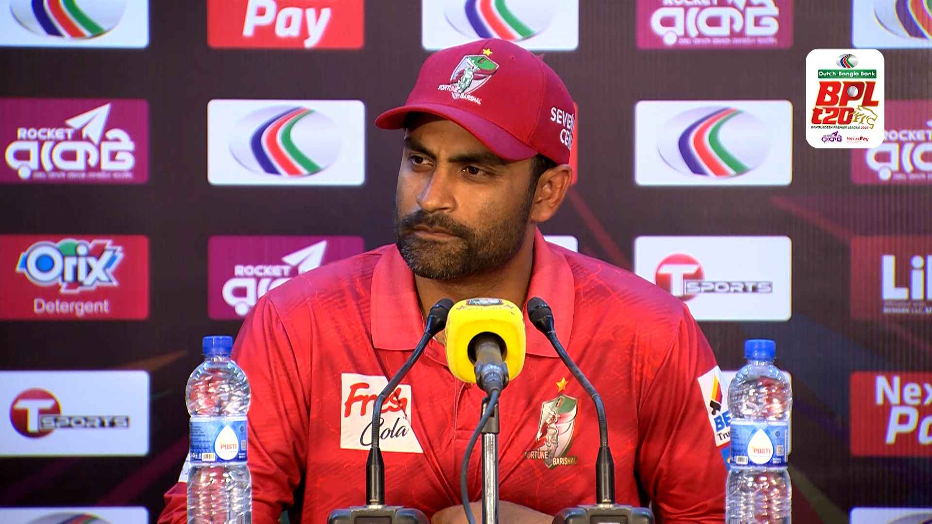 বিসিবিকে কাঠগড়ায় দাঁড় করিয়ে বিপিএলকে জমকালো করার রেসিপি দিলেন তামিম